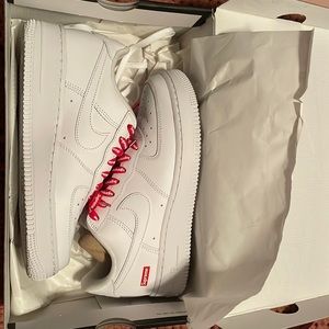 Nike Air Force 1 Low: Supremes